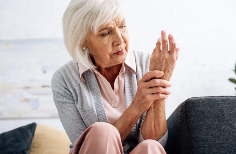 How to Manage Arthritis Pain with Physiotherapy